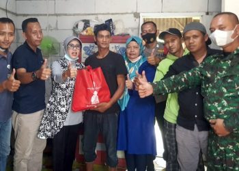 Tim Kemensos RI Beri Penguatan Keluarga dan Bantuan Sembako Bagi PMI Bermasalah