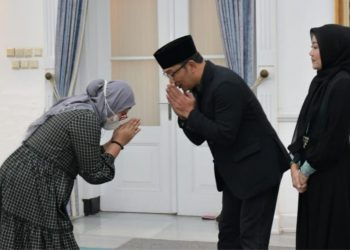 Bupati Indramayu Takziyah ke Gedung Pakuan