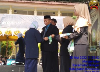 Yayasan Pesantren Darul Falah Bongas Gelar Pelepasan Siswa