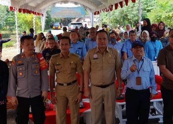 Peduli Lingkungan, PJI Indramayu Bersihkan Tumpukan Sampah