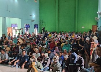 Petani Penggarap Lahan Tebu di Indramayu Kecewa, Bupati tak Hadir
