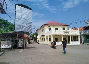 Diduga Belum Sah Nilai PADes, Baliho Anggaran Desa Geyongan Dicopot