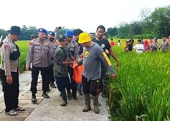 Dramatis, Begini Rangkaian Penemuan Dua Bocah Yang Tenggelam Di Sungai Cimanis