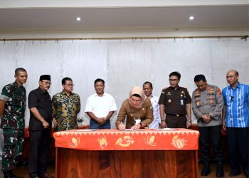 Dukung Pengembangan Kedelai Nasional, Bupati Indramayu Teken MoU Bareng Kementan RI