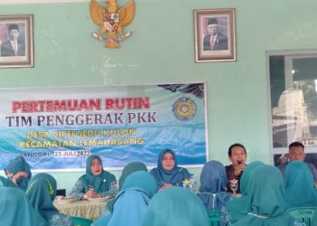 TP PKK Kecamatan Lemahabang Laksanakan Pertemuan Rutin Bulanan