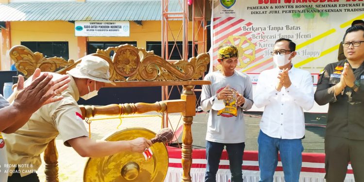 Ketum RUBI Buka Festival Bonsai Bumi Wiralodra Indramayu 2022