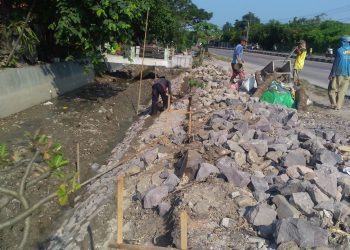 Saluran Induk Rengas Cipanas Diperbaiki