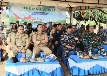 Peringati Hari Mangrove Internasional, Pemkab Indramayu Bareng Danlanal Cirebon Tanam 5.000 Mangrove