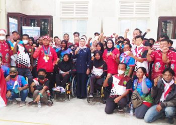 Bupati Indramayu Berikan Uang Kadeudeuh bagi Atlet Disabilitas 