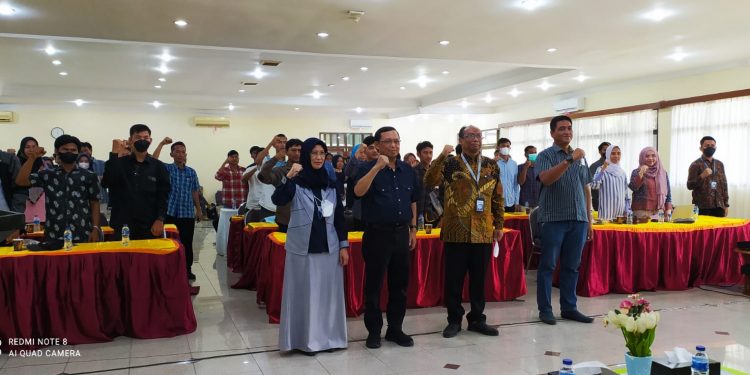 Hero dan BSN Sosialisasi SNI Bagi UMKM di Indramayu