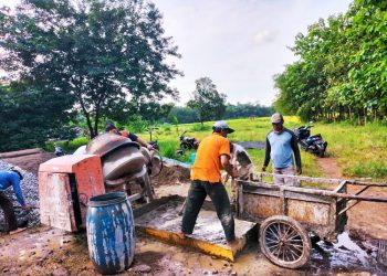 PemDes Leuwidinding Realisasikan Pembangunan Bidang Ketahanan Pangan Dan Rehabilitasi Kantor Desa