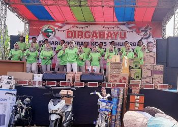 Paduan Suara KSP Mitra Jasa Indramayu Meriahkan Puncak Harkopnas