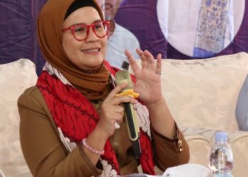 Bupati Nina Agustina Membuka Pelatihan Literasi Digital