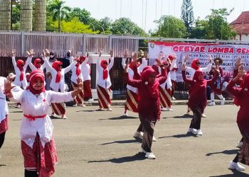 Dukung Kebaya Goes To UNESCO, Pemkab Indramayu Gelar Lomba Senam Berkebaya