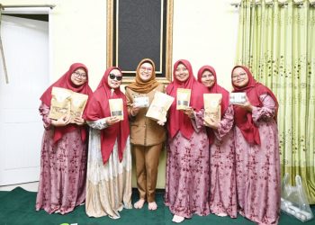 Bupati Indramayu Apresiasi Produk Olahan Pesantren