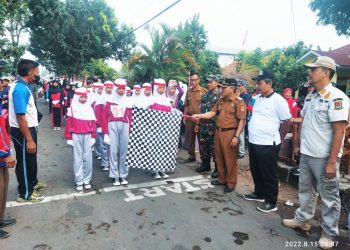 Dua Tahun Absen, 19 Regu SD se Kecamatan Susukanlebak Antusias Ikuti Lomba Gerak Jalan
