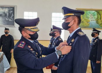 Enam Pegawai Lapas Indramayu Raih Penghargaan Satyalancana Karya Satya