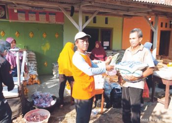 273 KPM di Desa Susukantonggoh Terealisasi Penyaluran Bantuan Sembako