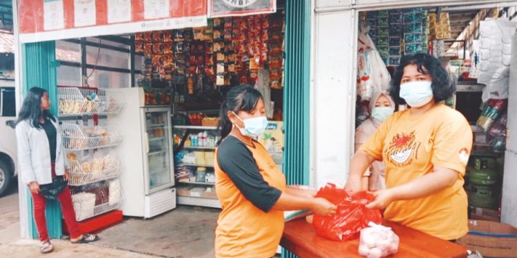 Hari ini, Tiga e-Warong Di Kecamatan Susukanlebak Salurkan Bantuan Sembako Periode Juni – Juli