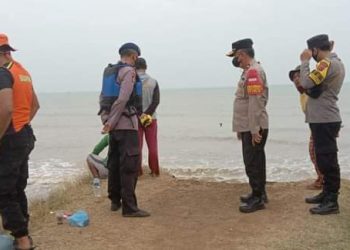 Tim SAR Gabungan terus Cari Korban Terseret Arus di Pantai Mekarsari Patrol