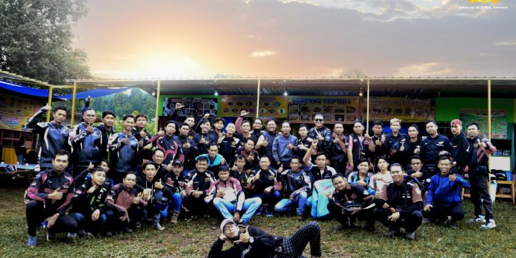 Serentak, JamNas KCI Dan 5th Anniversary KCI Cirebon Di Gelar Di Bukit Tengtung Baturraden
