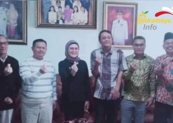 Bupati Bersilahturahmi Ke Mantan Bupati H.Supendi