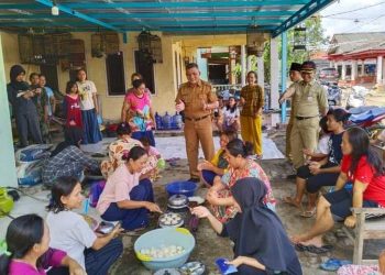 Masyarakat Indramayu Masih Lestarikan Tradisi Kue Cimplo