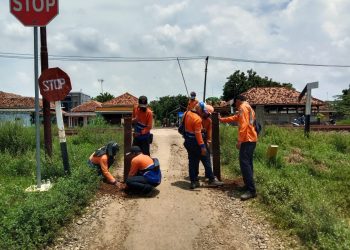 KAI Daop 3 Cirebon Tutup 18 Perlintasan Liar