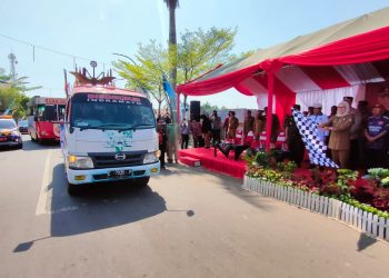 Jelang Hari Jadi Indramayu, Pusaka Pendiri Indramayu Diarak Keliling Kecamatan