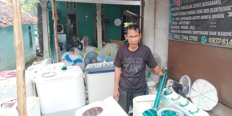 Ketua PAC LSM Garuda Perbangsa Kec Susukan, Membuat Ajang Kreasi Dan Interaksi Guna Meningkatkan Motivasi Berkarya