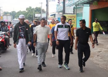 Kapolresta Cirebon Hadiri Gerak Jalan Santai dalam rangka HUT TNI ke – 77 Tahun 2022