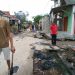 Pemdes Wirakanan dan Masyarakat Lakukan Normalisasi Saluran Air