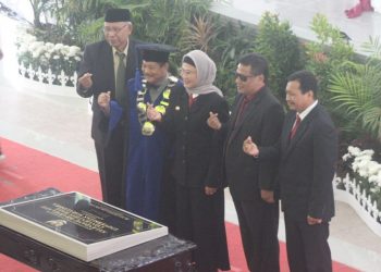 Bupati Indramayu Resmikan Gedung Aula Unwir