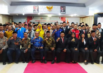 Anggota Panwaslu Kecamatan se Kabupaten Indramayu Dilantik