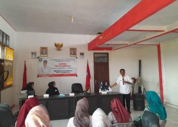 Dorong Kaum Perempuan Berdikari, Dinsos Indramayu Latih Kader PKK Tata Rias Kecantikan