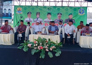 Bupati Cirebon Imron Buka Pawai Ta’aruf  Tingkat Kabupaten Di Kecamatan Kaliwedi