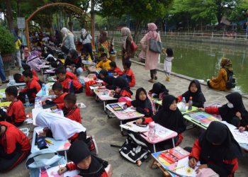 Ratusan Siswa SDN 3 dan 4 Margadadi Indramayu Kunjungi Taman Tjimanuk