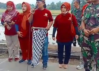 Sekretaris Camat Palimanan Lepasan Gerak Jalan Sehat 