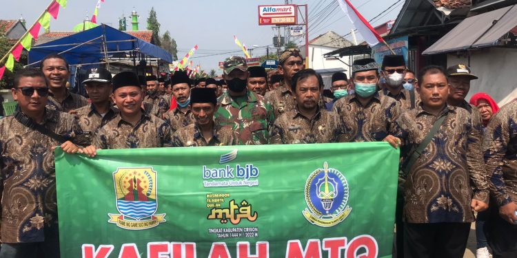 Pawai Ta’Aruf MTQ ke 48 Tingkat Kabupaten Cirebon, Kuwu Sende: Sekaligus Ajang Silaturahmi Antar Daerah