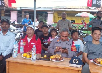WKA FC Gondol Tropi Juara Open Turnamen Kuwu CUP 1 Desa Sumber Kidul