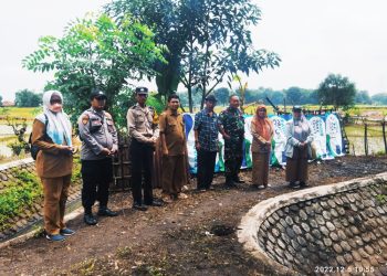 150 Warga Karangmangu Antusias Ikut Program Padat Karya Tunai