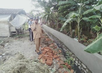 Bangun TPT, Pemdes Kalibuntu Gelar BanProv Jawa Barat Tahun 2022