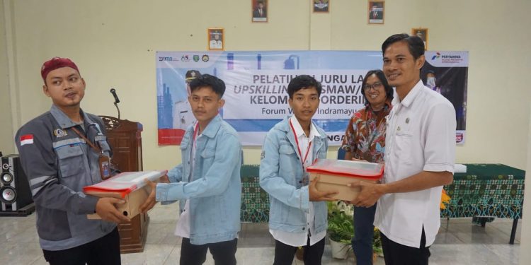 Ciptakan Welder Professional, PT KPI Unit Balongan dan BLK Disnaker Indramayu Adakan Upskilling Welder