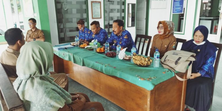 Pemcam Susukanlebak Gelar Monev di Pemdes Pasawahan dan Pemdes Ciawiasih