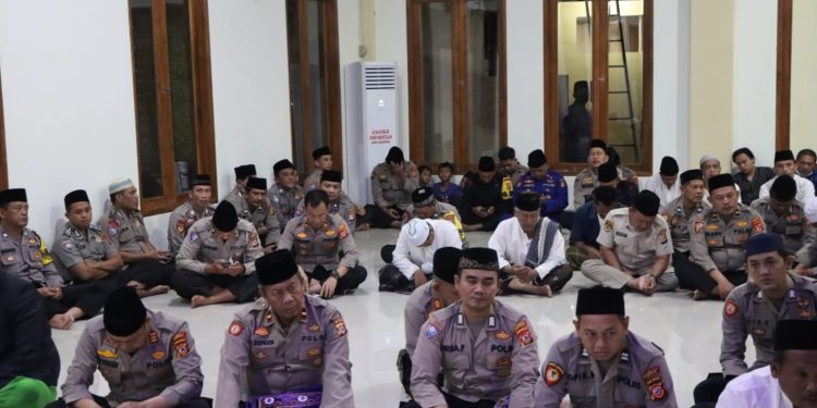 Jelang Operasi Lilin Lodaya 2022, Polresta Cirebon Gelar Istighosah dan Doa Bersama