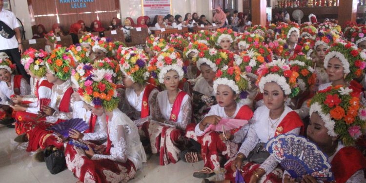 Masyarakat Desa Lelea Setia Menjaga dan Melestarikan Adat Ngarot