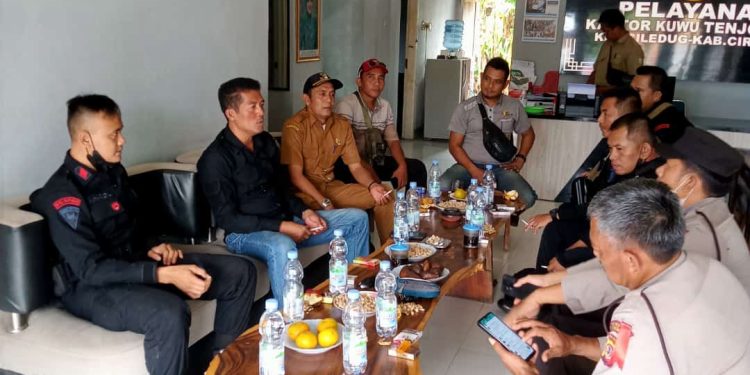 Jelang Nataru, Muspika Kecamatan Ciledug Gelar Rapat Koordinasi di Desa Tenjomaya