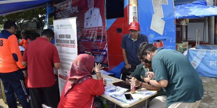 Warga Indramayu Peroleh Layanan BPJS Kesehatan