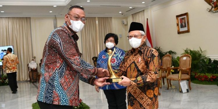 PT Polytama Raih Penghargaan Tiga Kali Berturut Turut