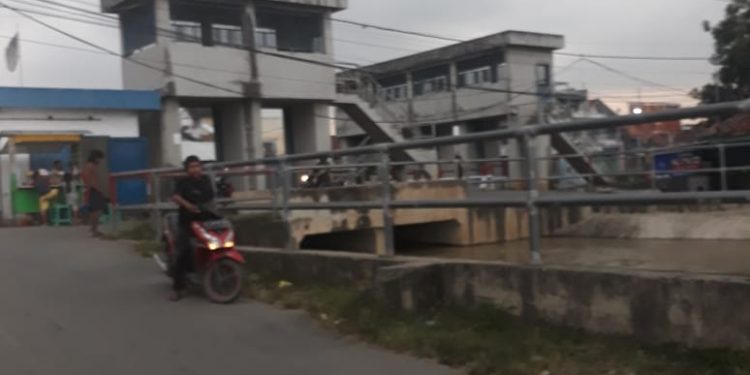 Ketua Mitra Cai Kecewa Keluhkan pembuatan Pintu Air Sindu Praja 3 Tidak Maksimal